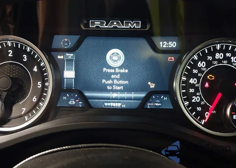 2025 Ram 1500 Big Horn 4X4 5'7 Box z USA, uszkodzony, nr VIN 1C6SRFFP8SN624308